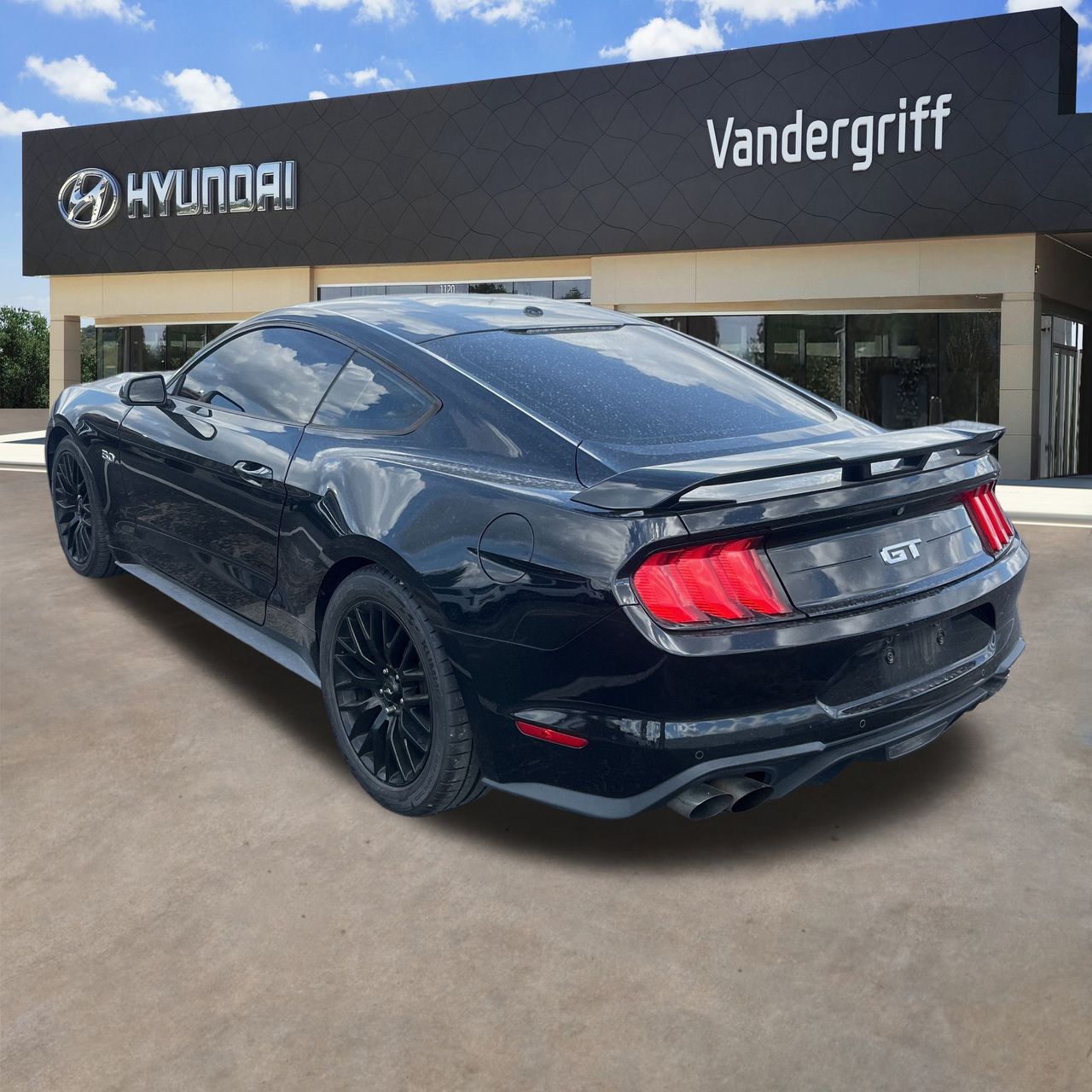 2019 Ford Mustang GT Premium photo 2