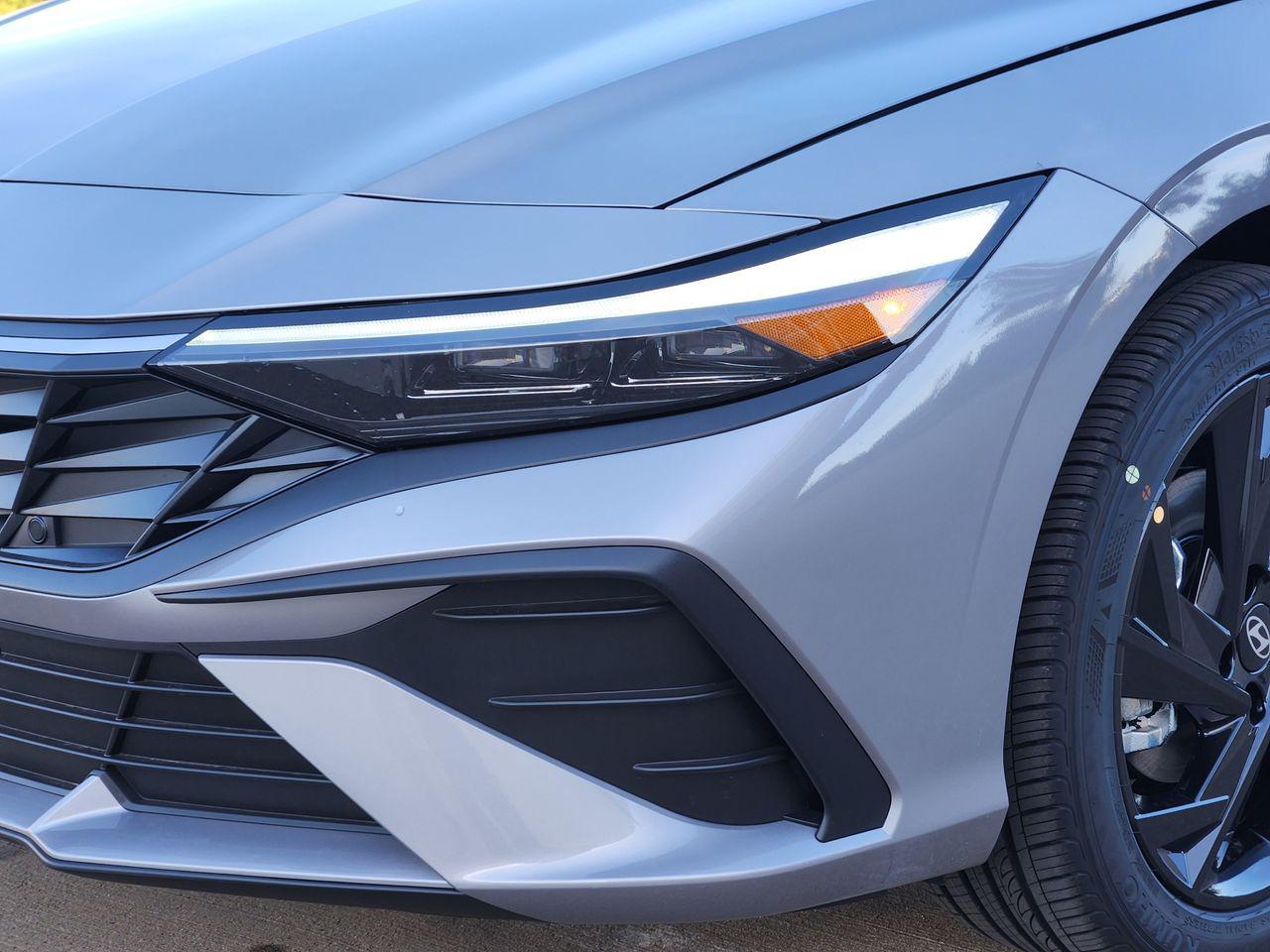 New 2026 Gray Hyundai SEL Sport image 6