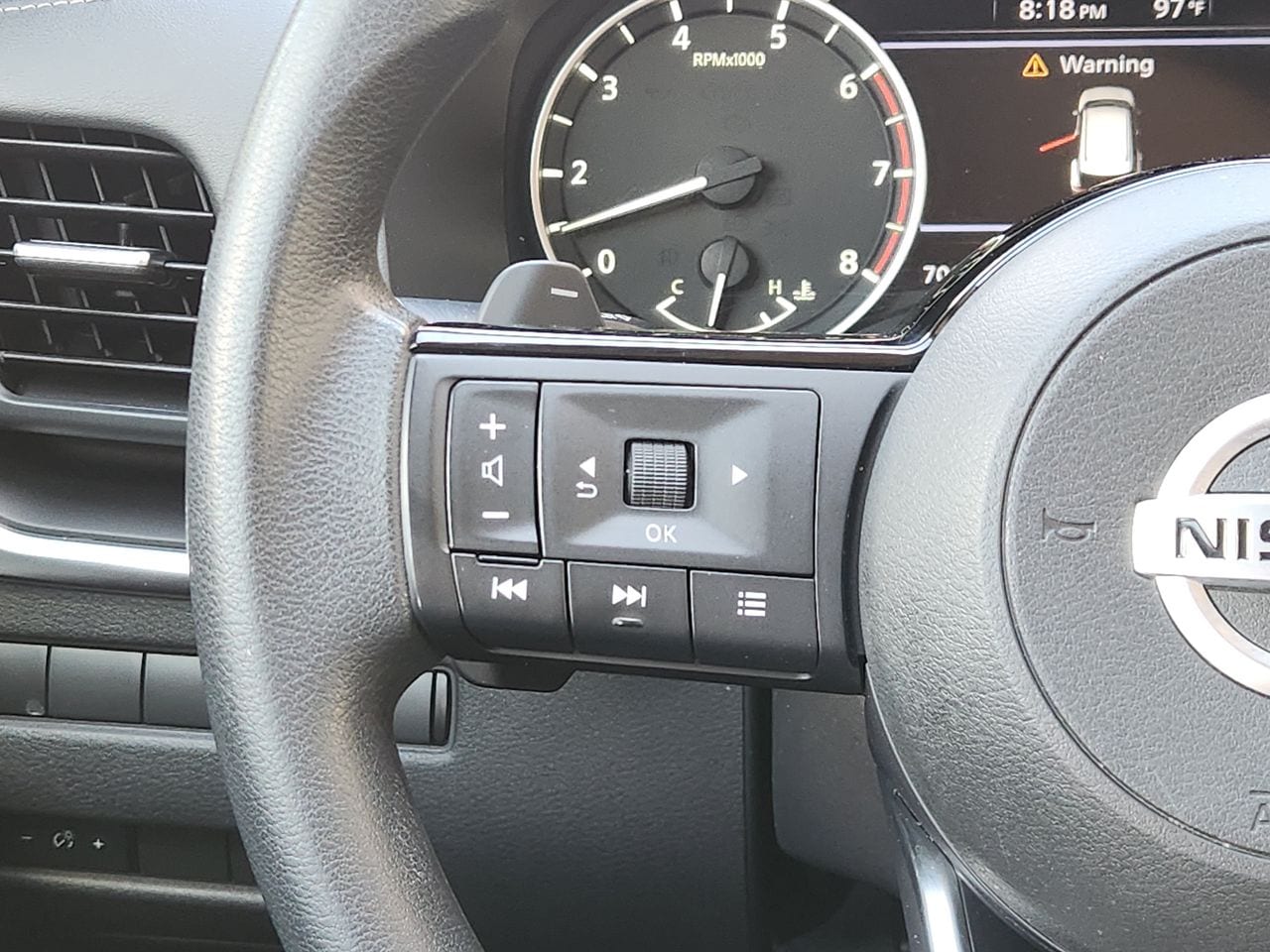 Used 2021 Glacier White Nissan S image 22