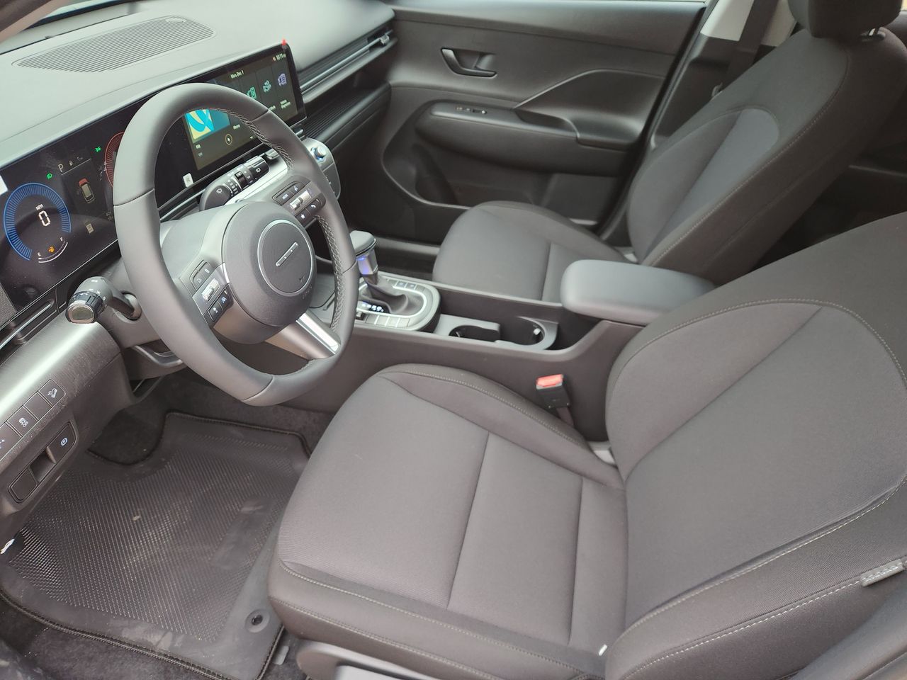 New 2026 C5G Gray Hyundai SEL Sport FWD image 9