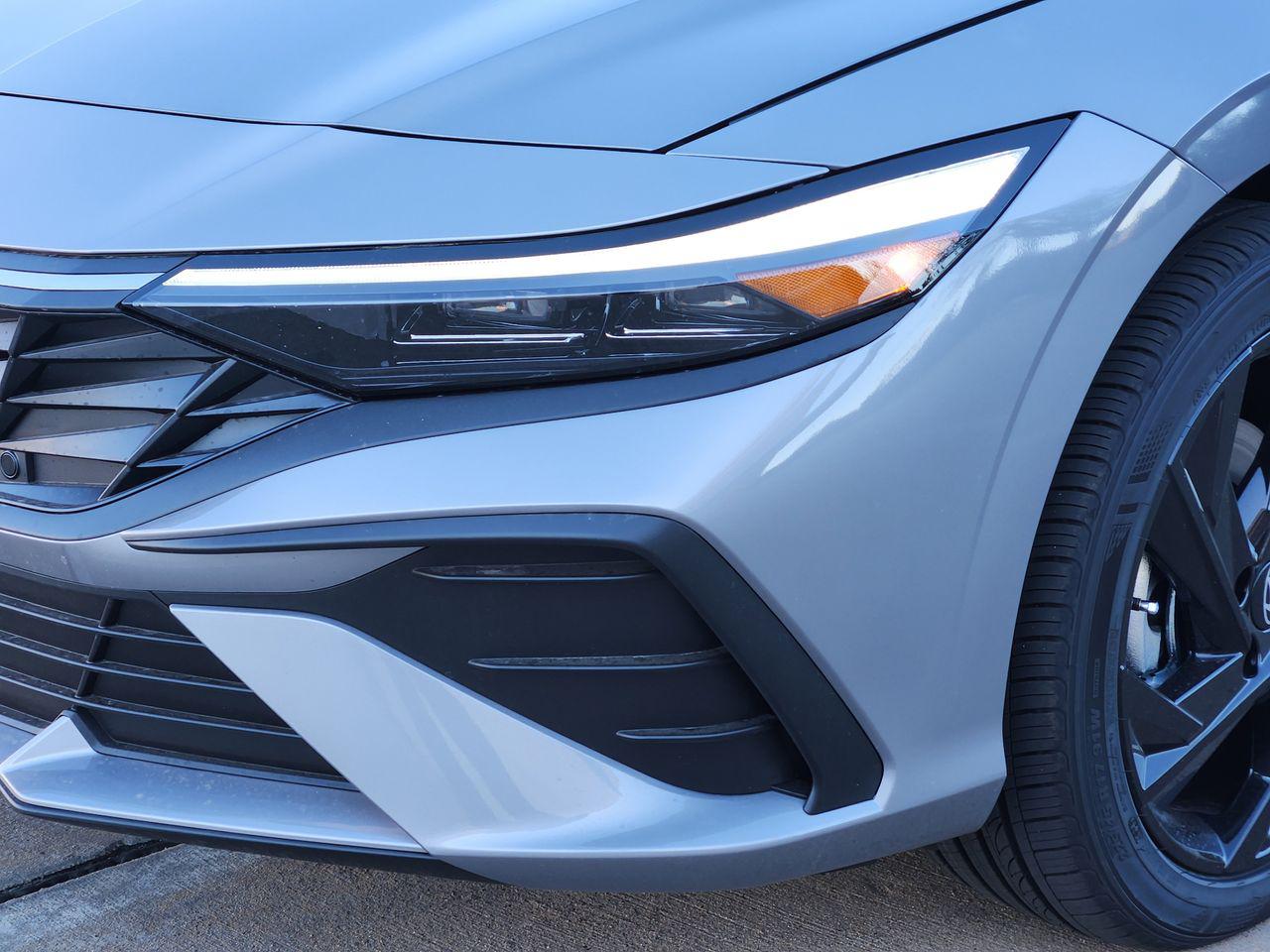 New 2026 M6T Hyundai SEL Sport image 6