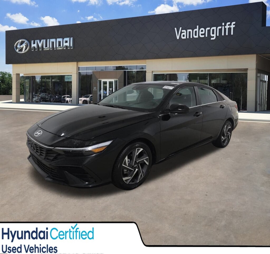 Certified 2025 Hyundai Elantra SEL Convenience Sedan