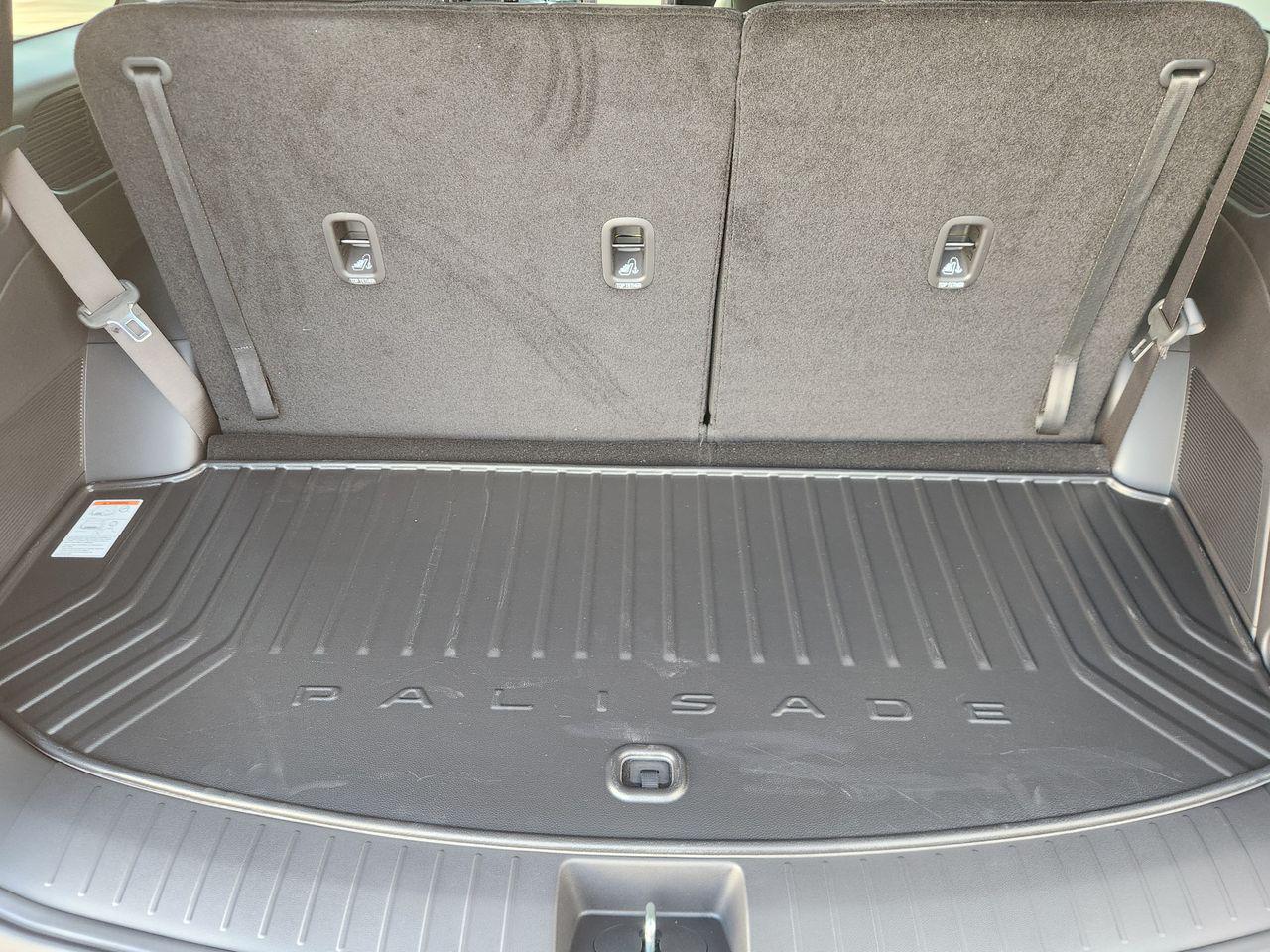 New 2027 Creamy White Pearl Hyundai SEL FWD image 30