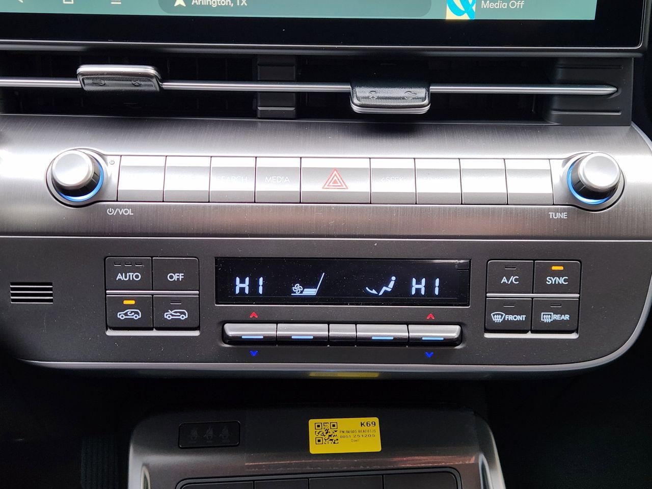 New 2026 SAW White Hyundai Limited FWD image 15