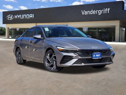 2026 Hyundai Elantra Limited Sedan