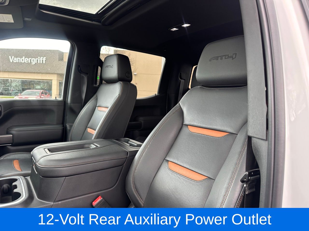 Used 2022 Summit White GMC AT4 image 20