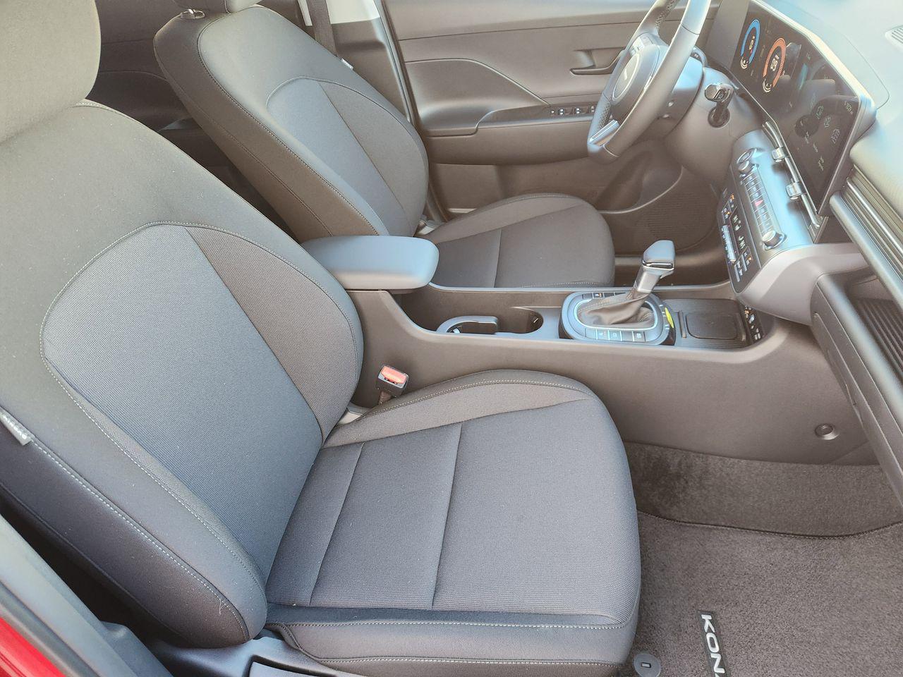 New 2026 R2P Red Hyundai SEL Sport FWD image 10