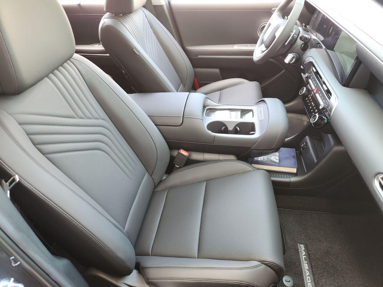 New 2027 Ecotronic Gray Pearl Hyundai Blue SEL Premium 7P image 11