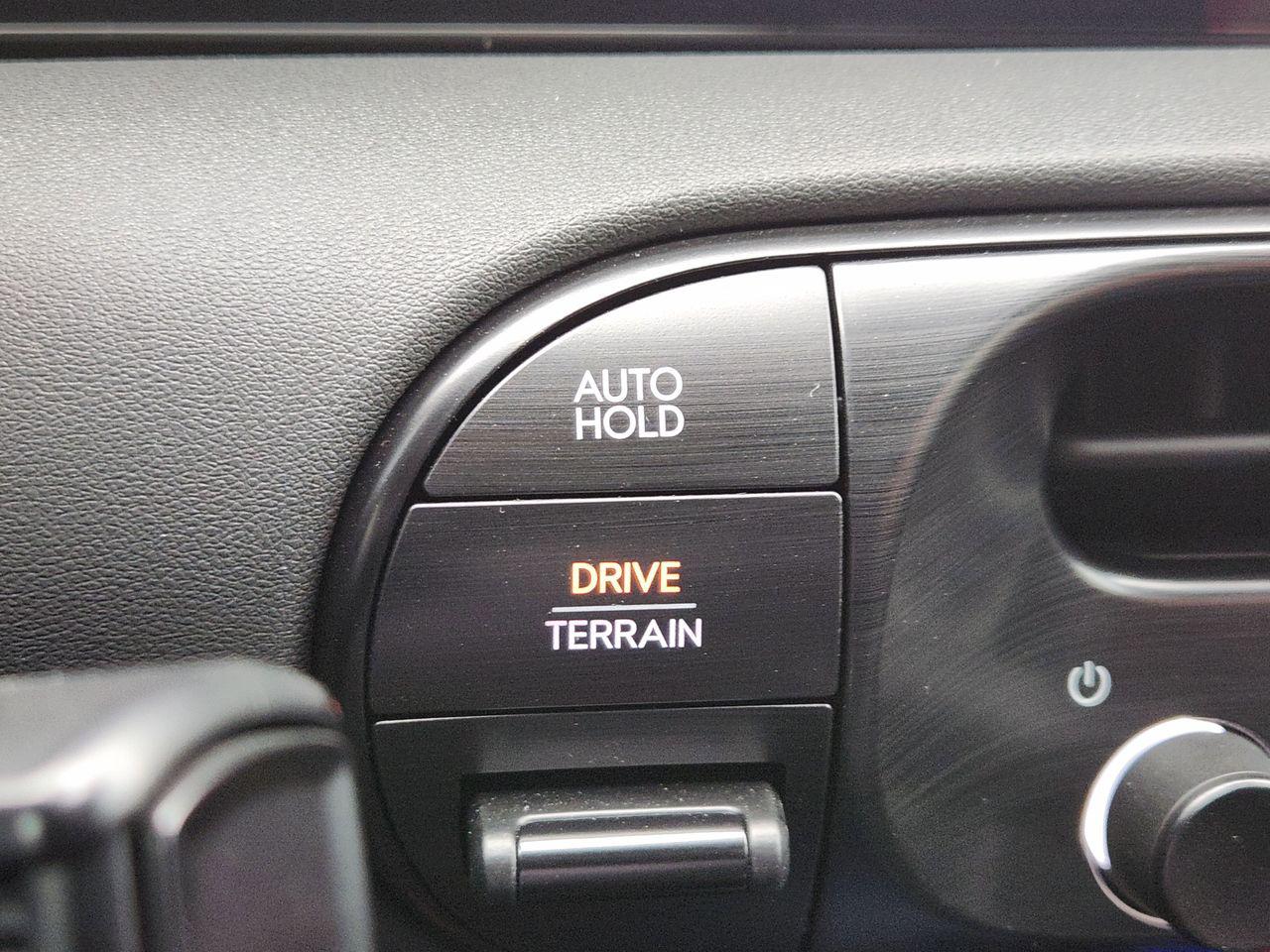 New 2026 Creamy White Pearl Hyundai XRT Pro image 17