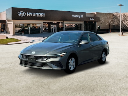 2025 Hyundai Elantra SE Sedan