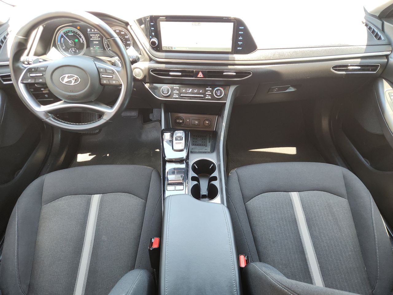 Used 2023 Portofino Gray Hyundai SEL image 25
