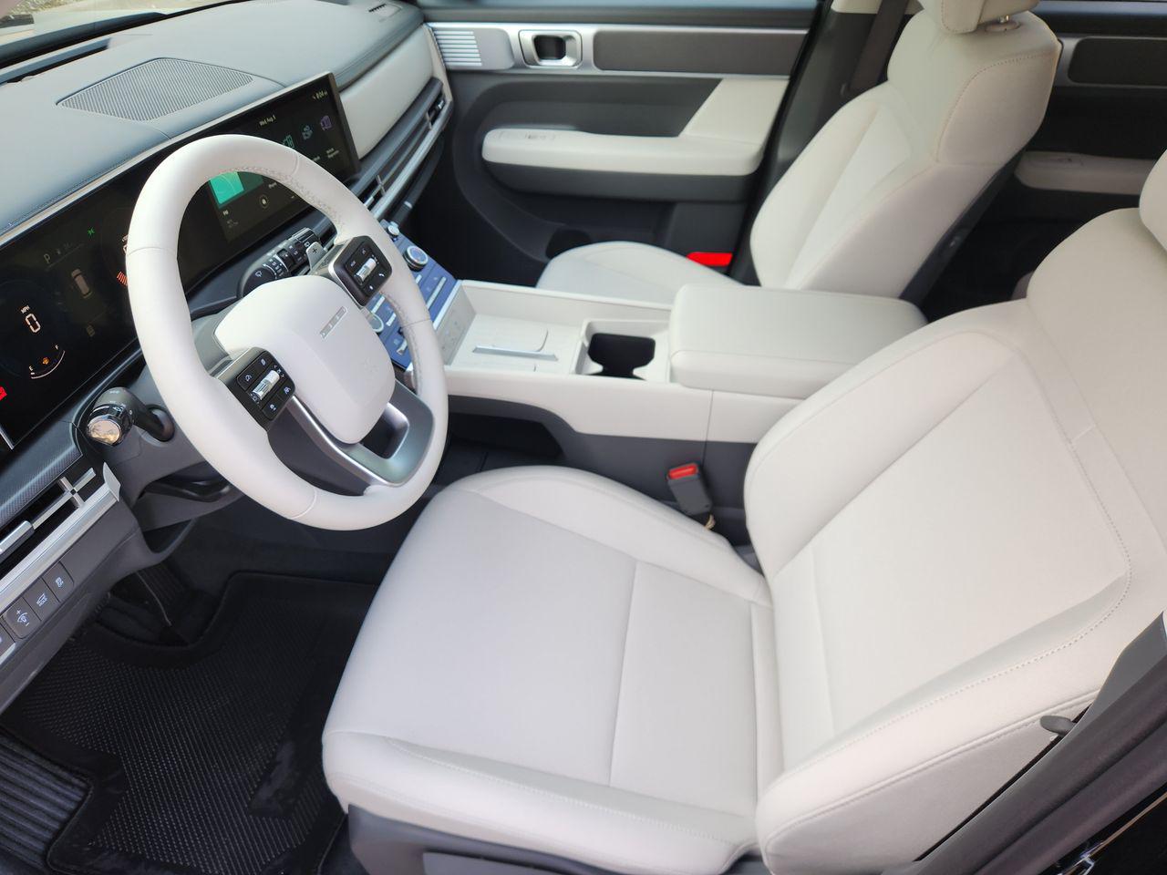 New 2027 Phantom Black Hyundai SE FWD image 9