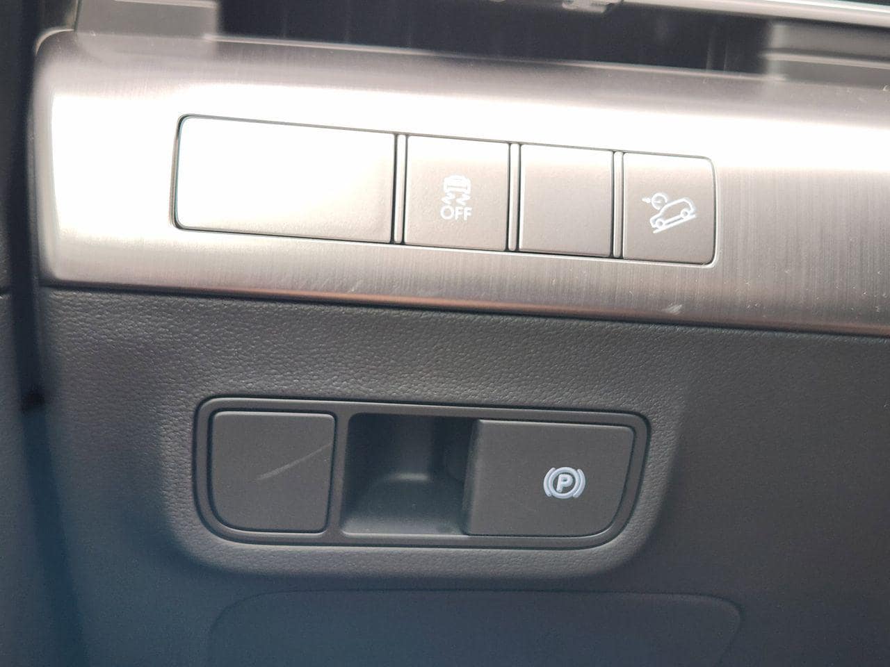 New 2026 C5G Gray Hyundai SEL Sport FWD image 21