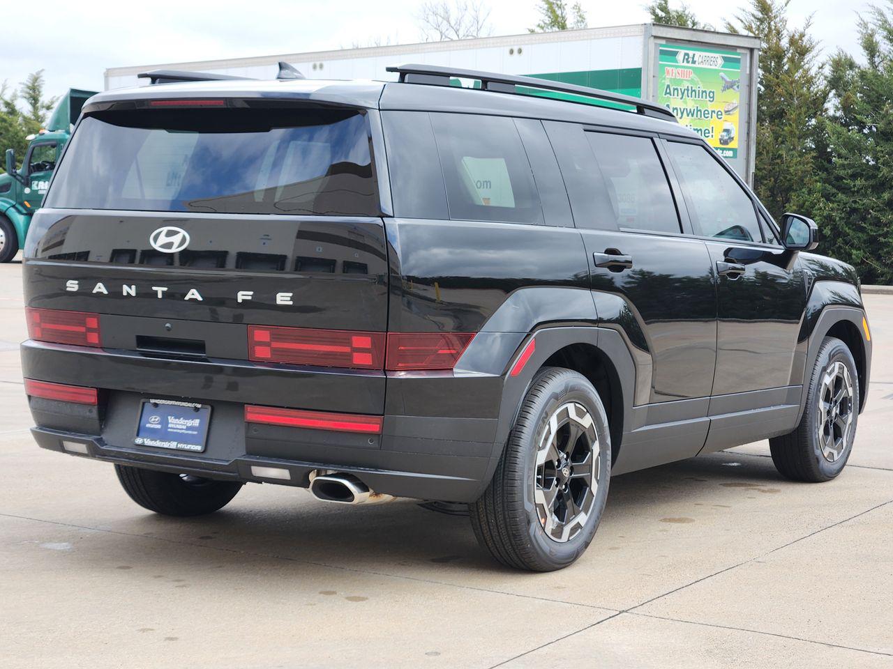 New 2026 S3B Black Hyundai SEL FWD image 4