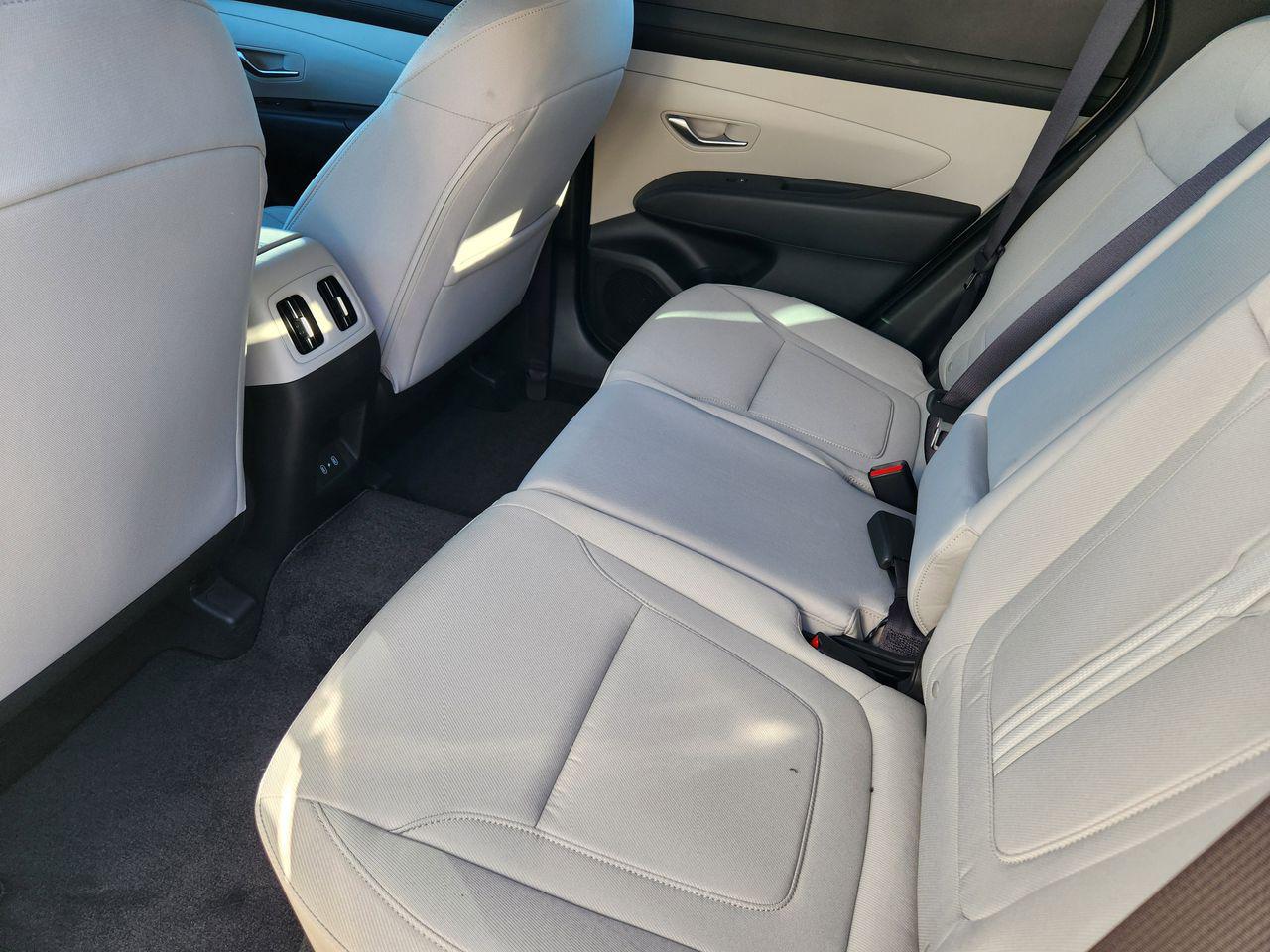 New 2026 W6H White Hyundai SEL FWD image 28