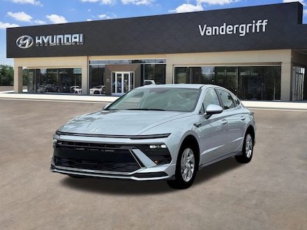 2026 Hyundai Sonata SE Sedan