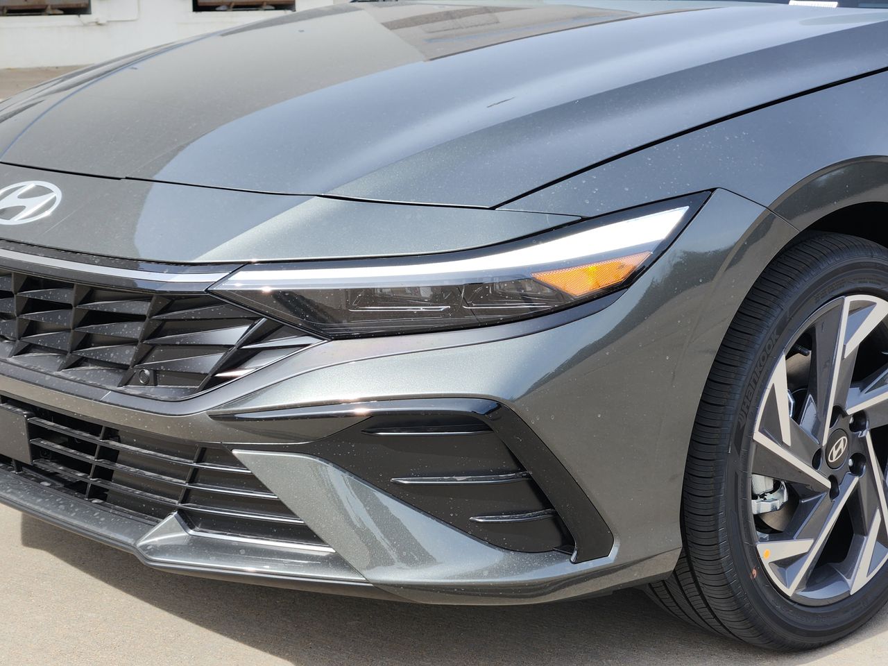 New 2026 A5G Gray Hyundai Limited image 6