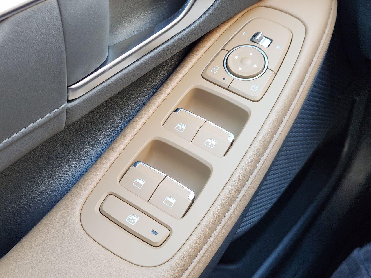 New 2026 T2G Gray Hyundai Limited image 22