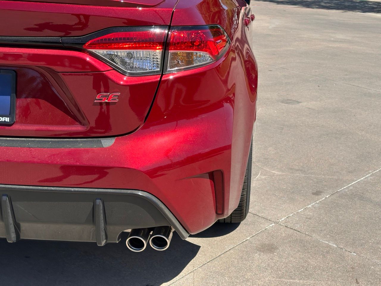 Used 2026 Ruby Flare Pearl Toyota SE image 13