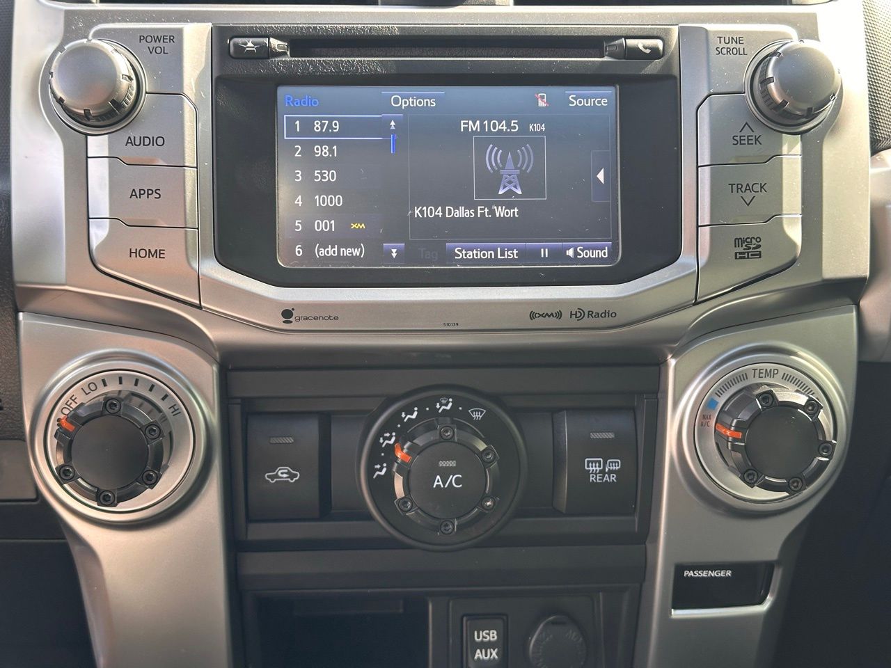 Used 2018 Magnetic Gray Toyota SR5 Premium image 31