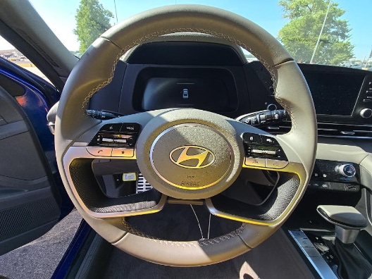 Used 2025 Intense Blue Hyundai SEL Sport image 14