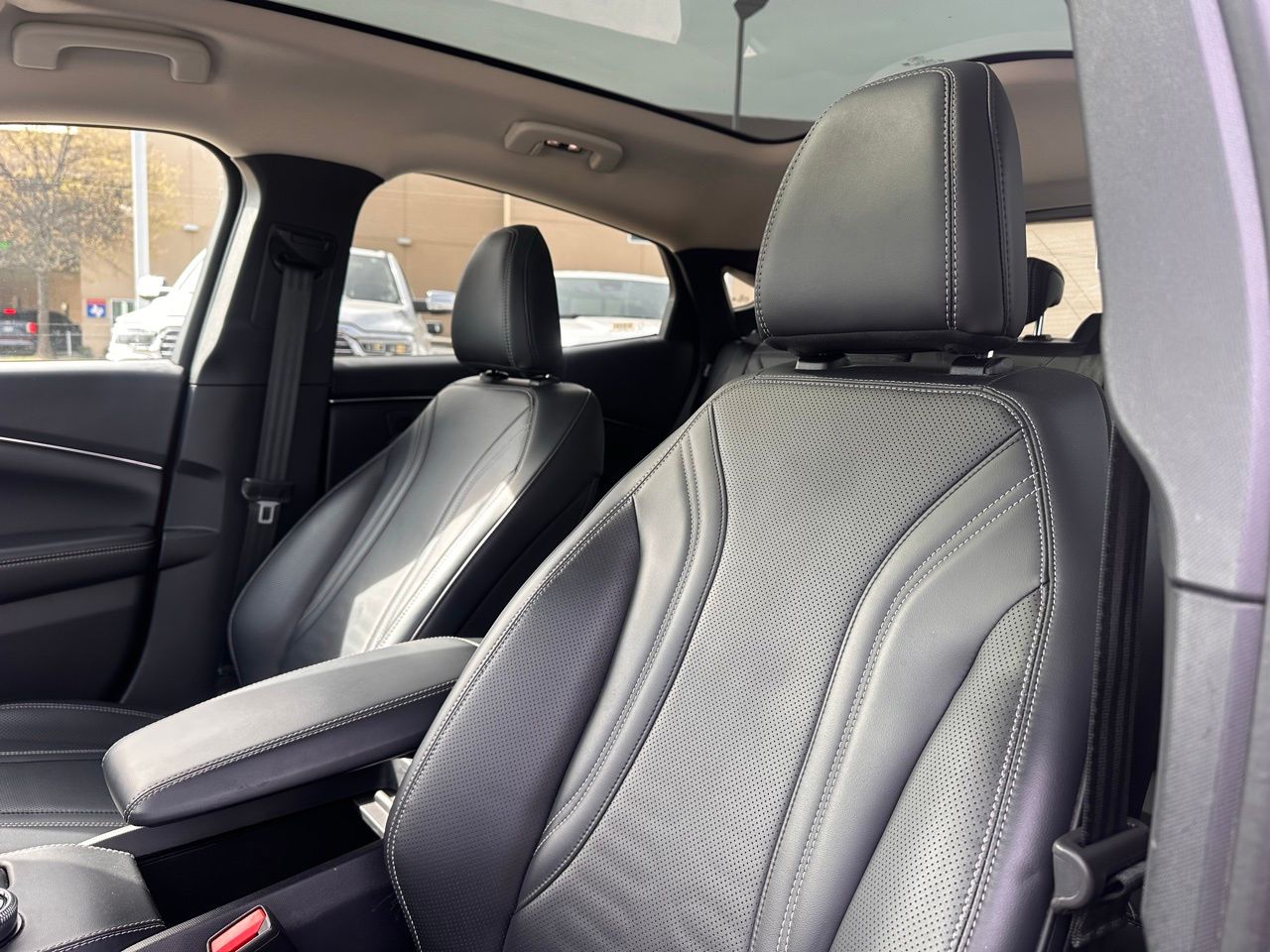 Used 2023 Rapid Red Tinted Ford Premium image 19