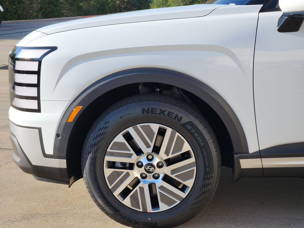 New 2026 Creamy White Pearl Hyundai SEL Premium 7P image 5