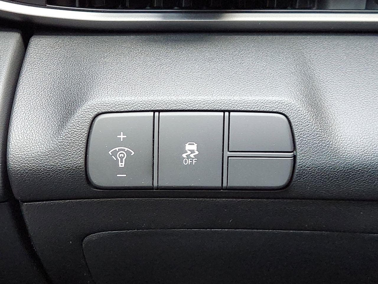 New 2026 PE2 Gray Hyundai SEL Sport Premium image 20