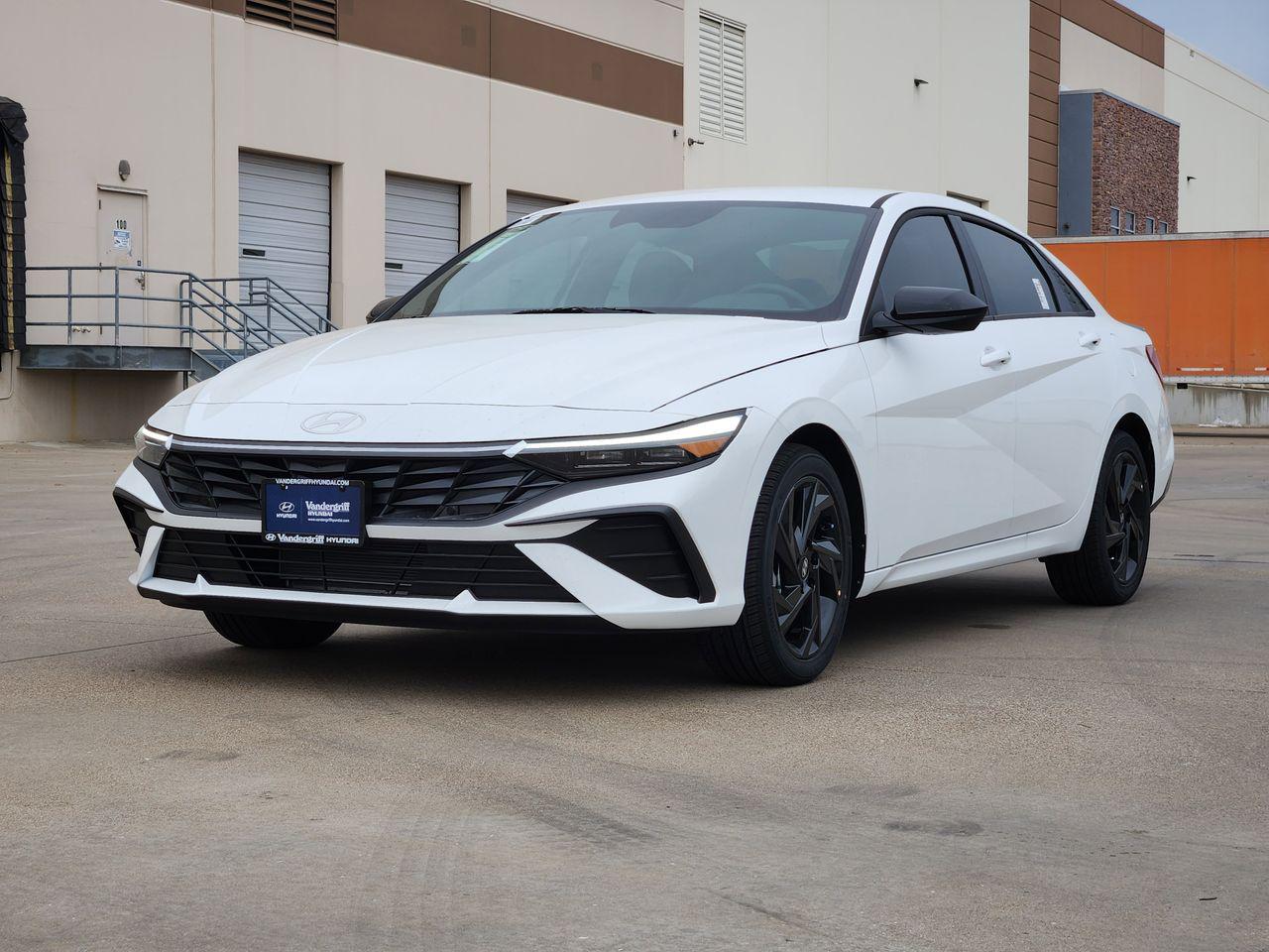 New 2026 W6H White Hyundai SEL Sport image 2