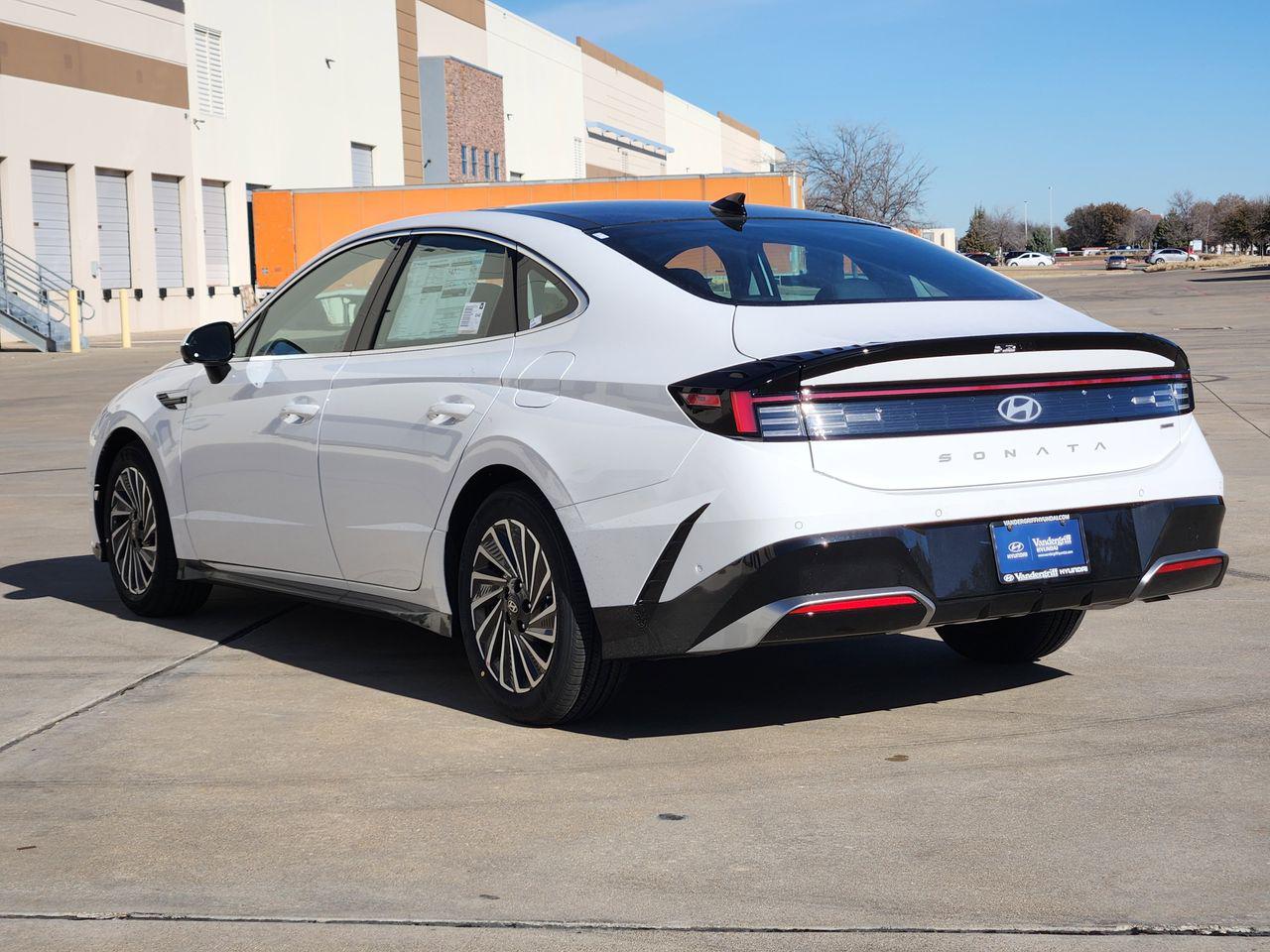 New 2026 Serenity White Hyundai Limited image 3