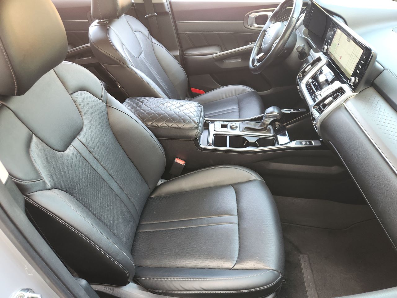 Used 2022 Wolf Gray Kia SX image 9