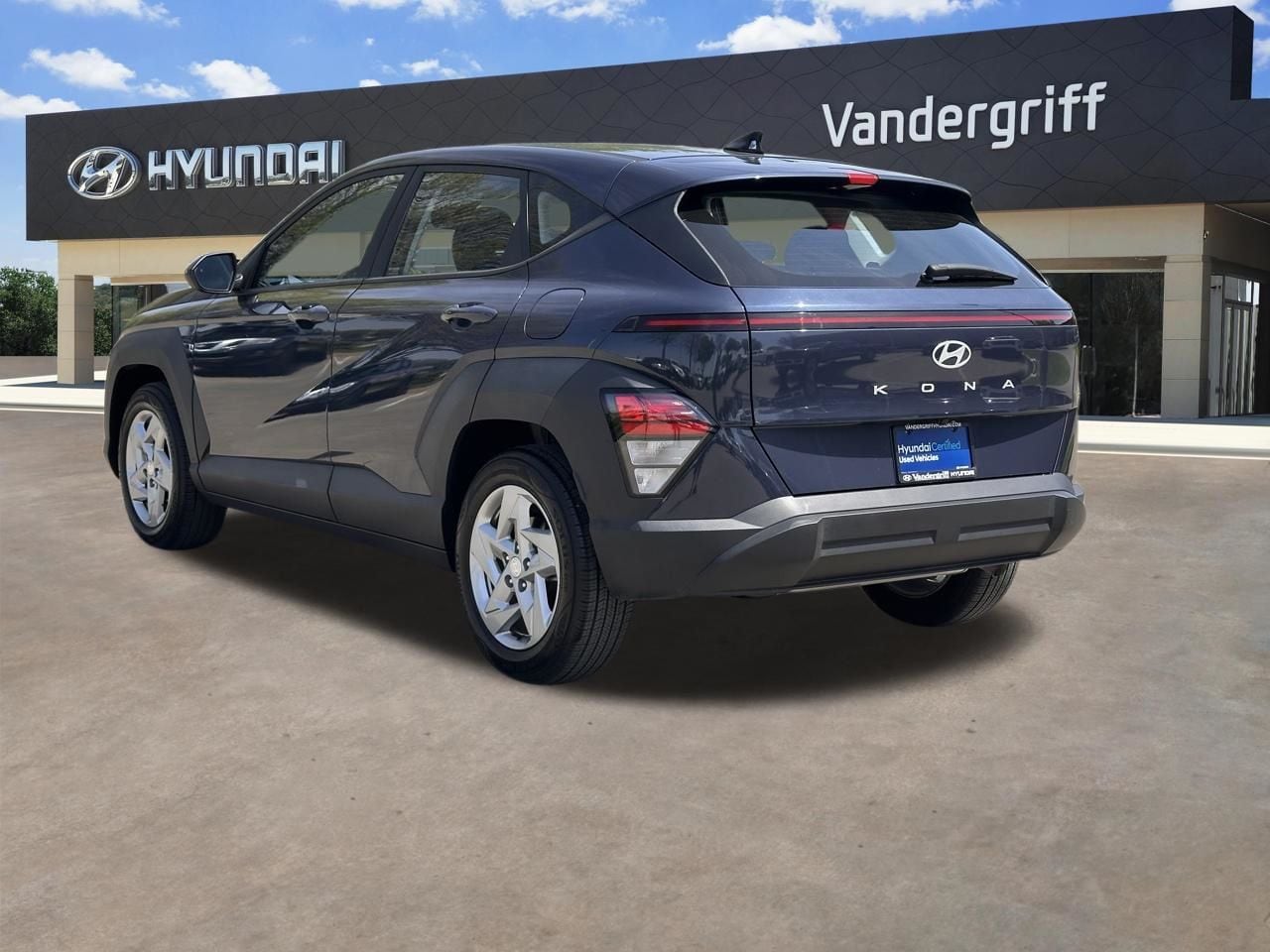 Certified Used 2024 Denim Blue Pearl Hyundai SE image 13