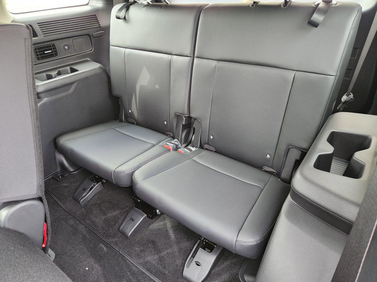 New 2026 R2T Silver Hyundai SEL image 30