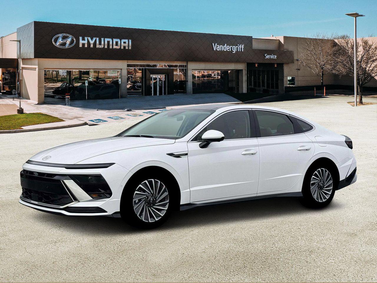 New 2026 W6H White Hyundai Limited image 2