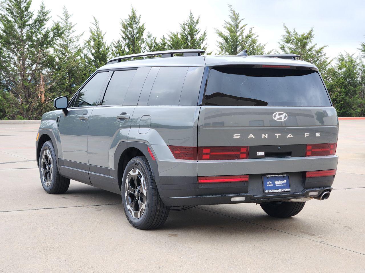 New 2026 Hampton Gray Hyundai SEL FWD image 3
