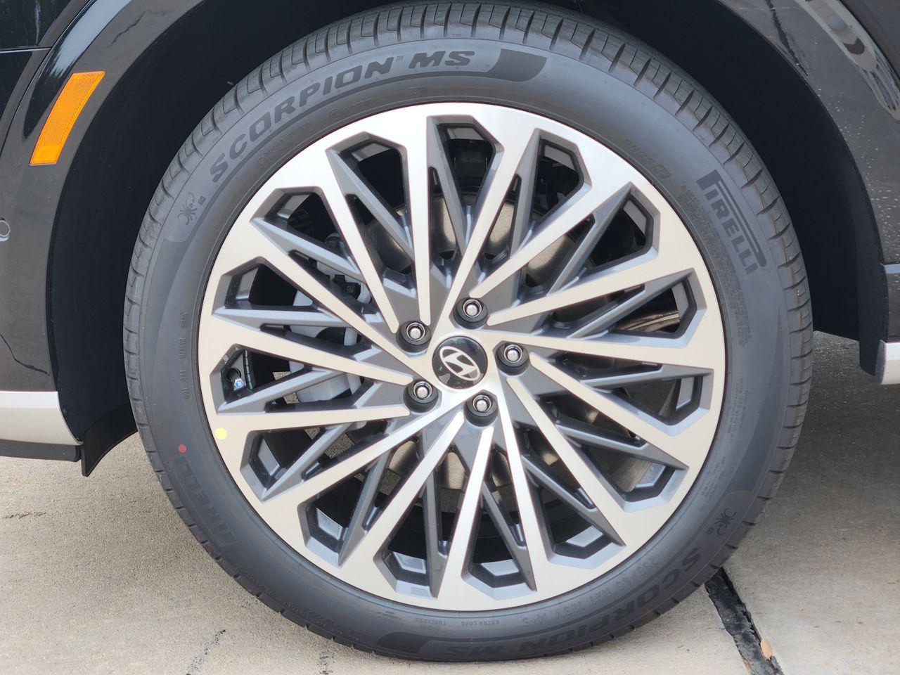 New 2026 A2B Black Hyundai Calligraphy FWD image 7