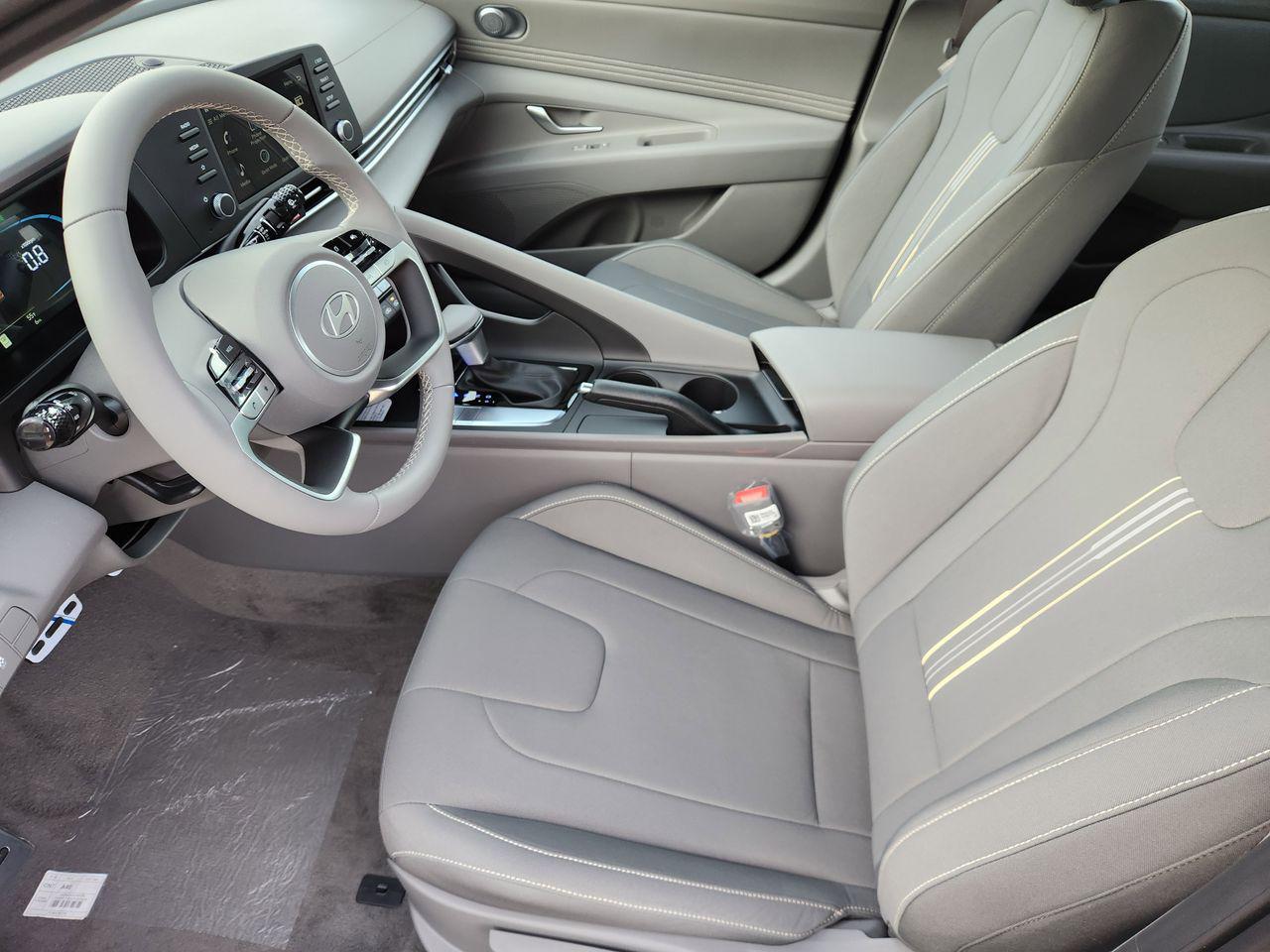 New 2026 A5G Gray Hyundai SEL Sport image 9