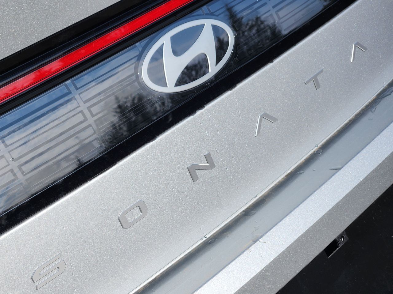 New 2026 T4A Silver Hyundai SEL Sport image 8