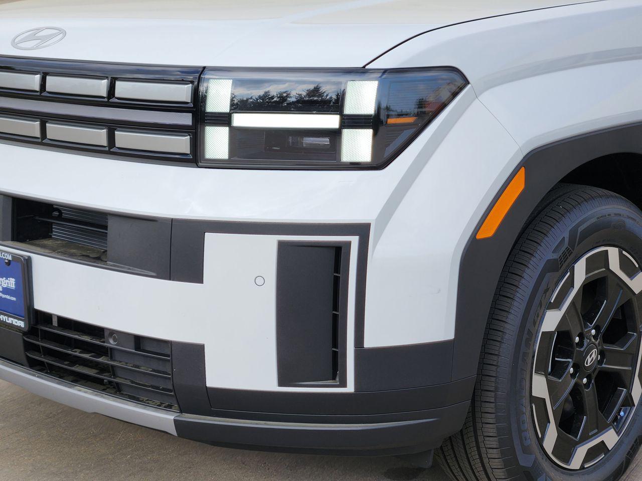 New 2026 W6H White Hyundai SE FWD image 6