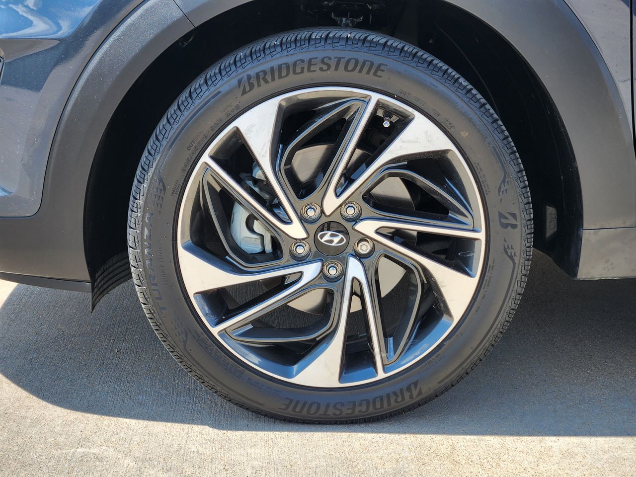 Used 2021 Dusk Blue Hyundai Sport image 9