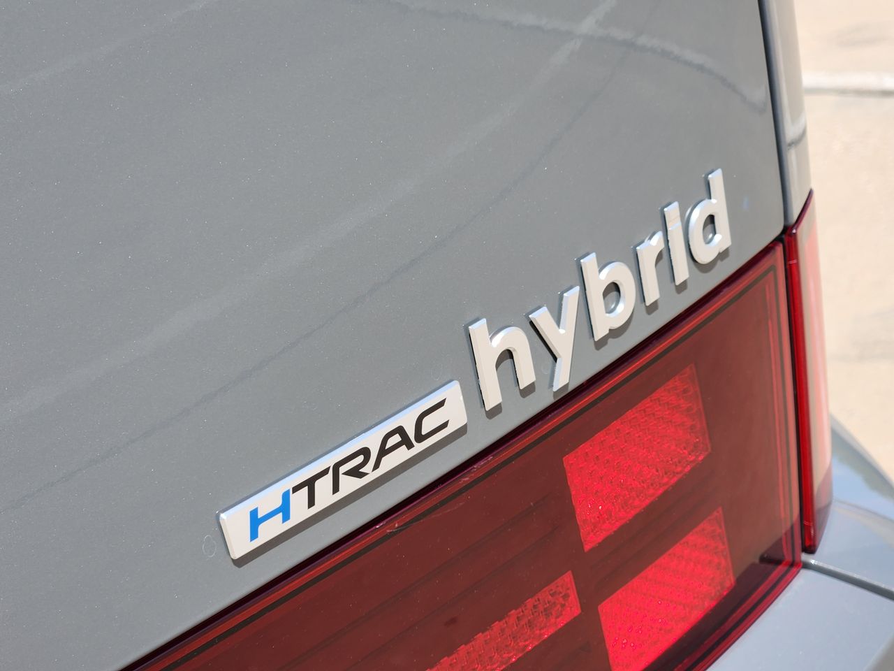 New 2027 Hampton Gray Hyundai Limited image 9