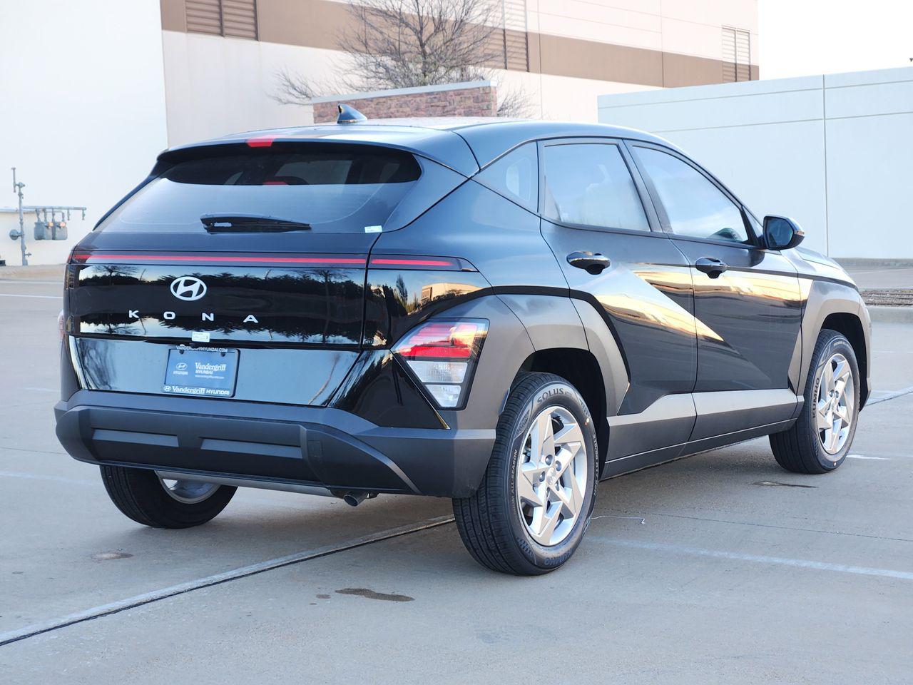 New 2026 A2B Black Hyundai SE FWD image 4