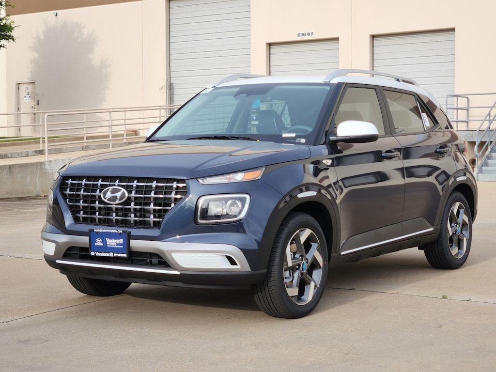 New 2026 Hyundai Venue SEL w/Two-Tone Roof SUV