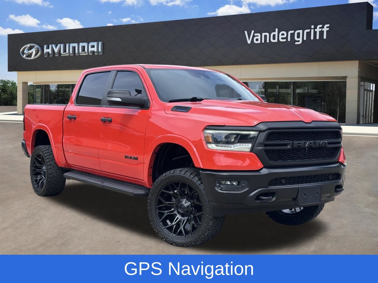 2021 RAM 1500 Big Horn/Lone Star 4x4 Crew Cab 5'7's photo