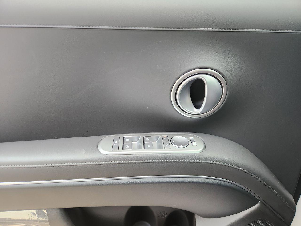 New 2026 WC9 White Hyundai SEL AWD image 22