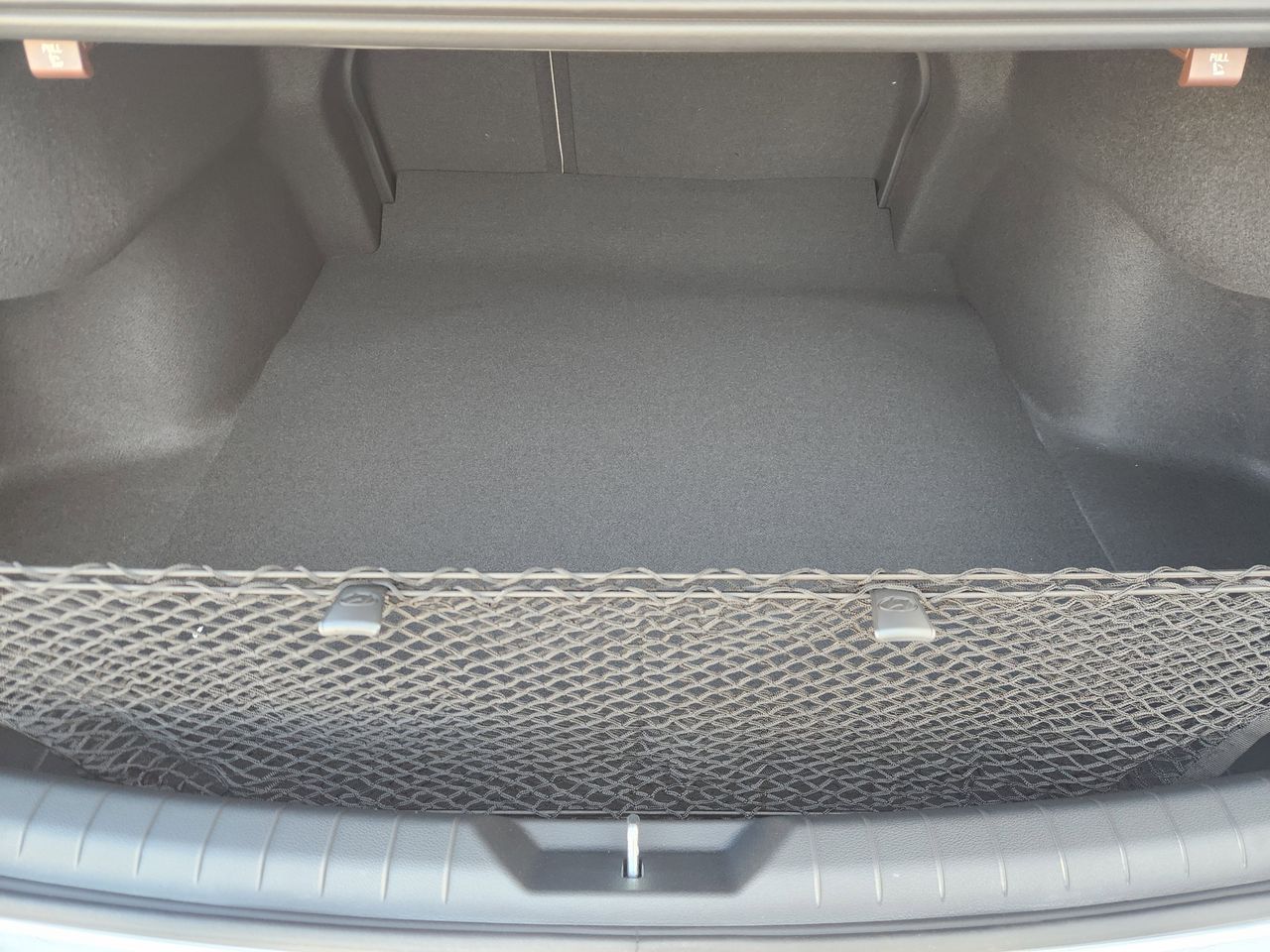 New 2026 W6H White Hyundai SEL Sport image 31