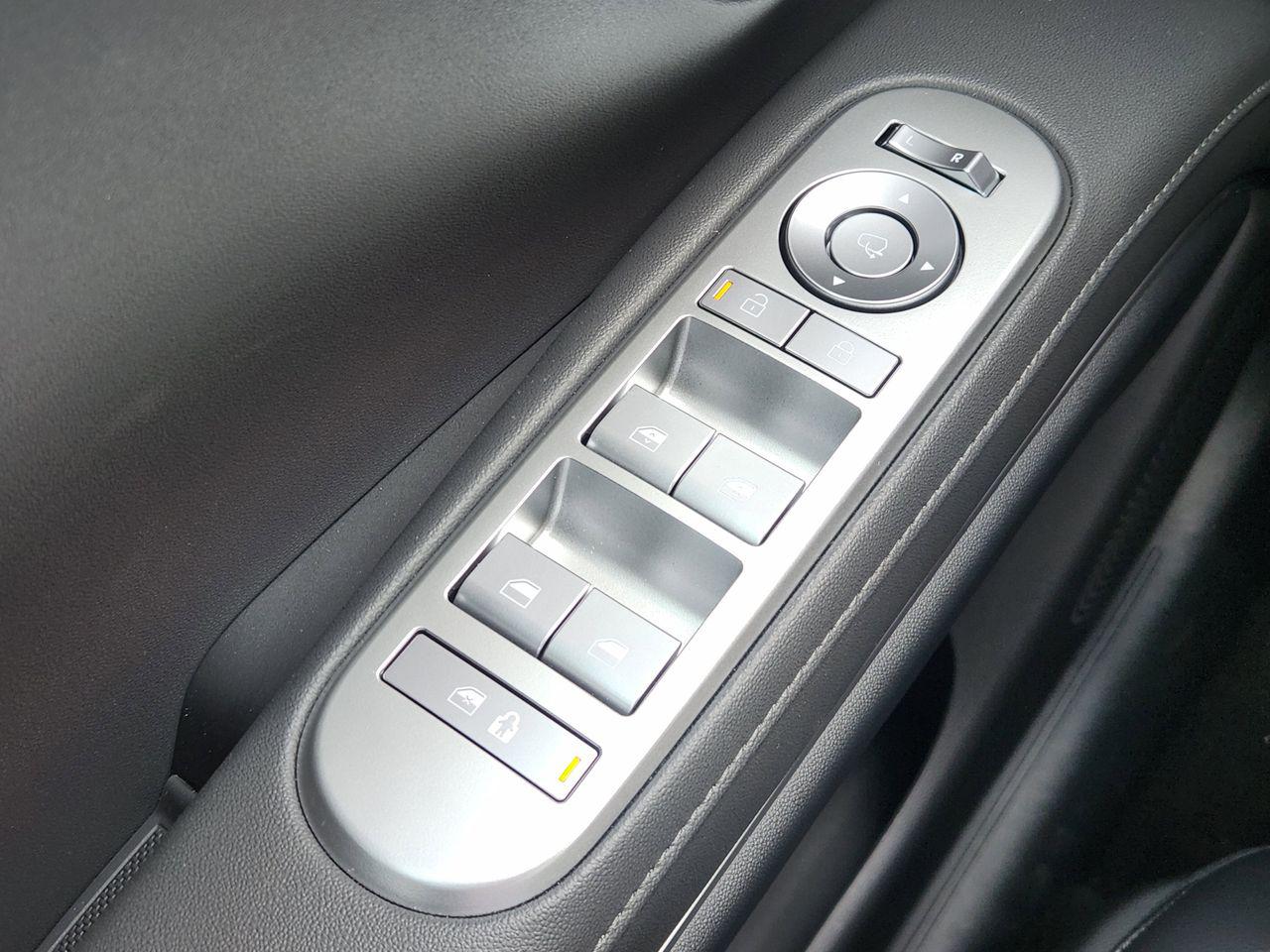 New 2026 Titan Charcoal Pearl Hyundai Limited FWD image 21