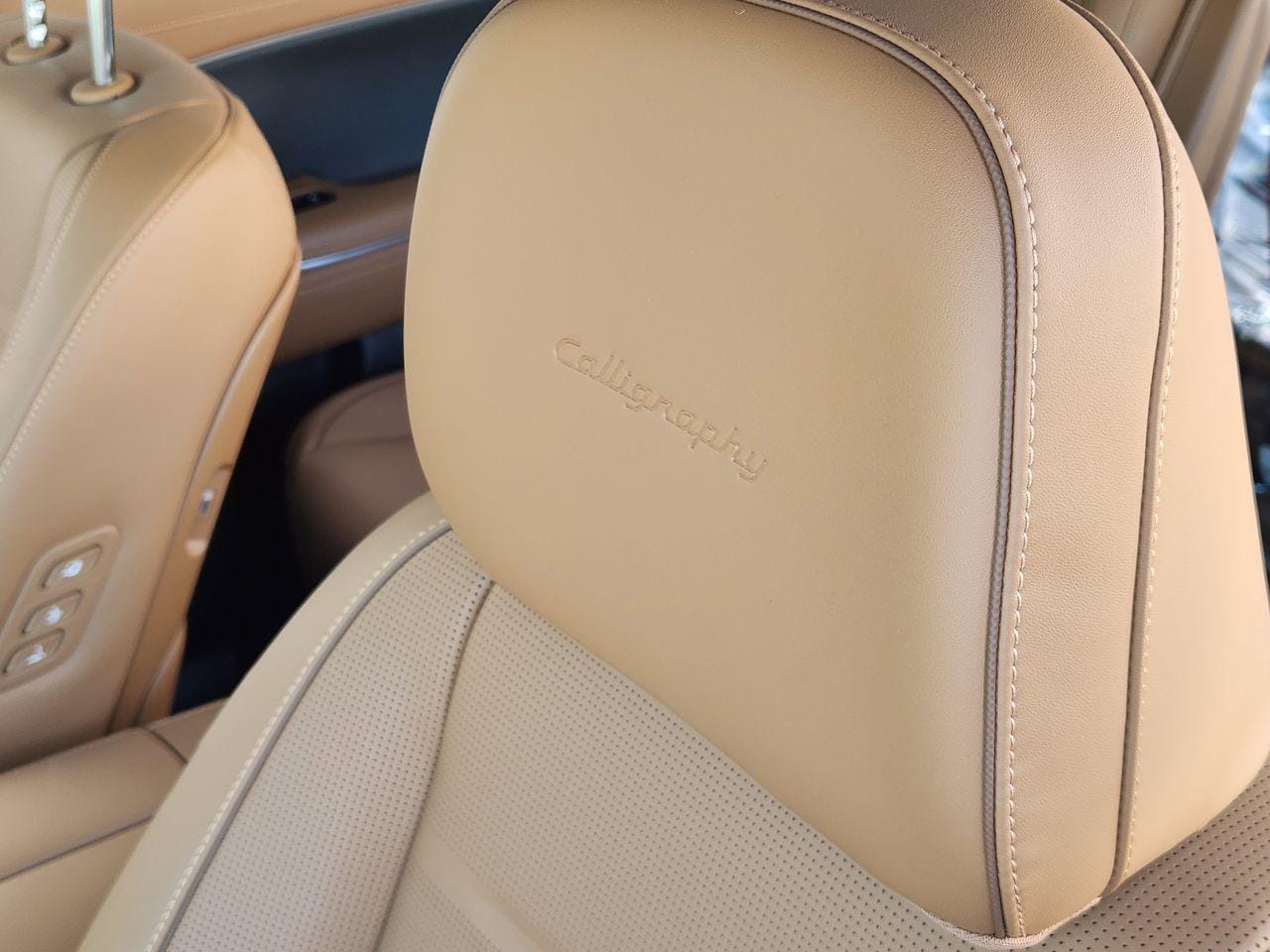 New 2026 WC9 White Hyundai Calligraphy FWD image 11