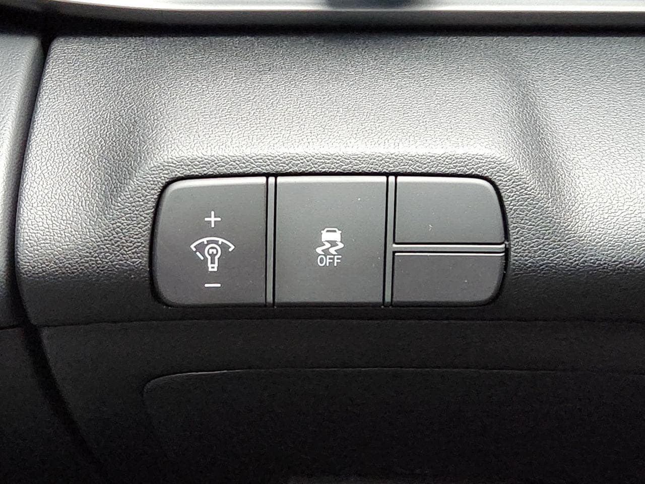 New 2026 A5G Gray Hyundai SEL Sport Premium image 20