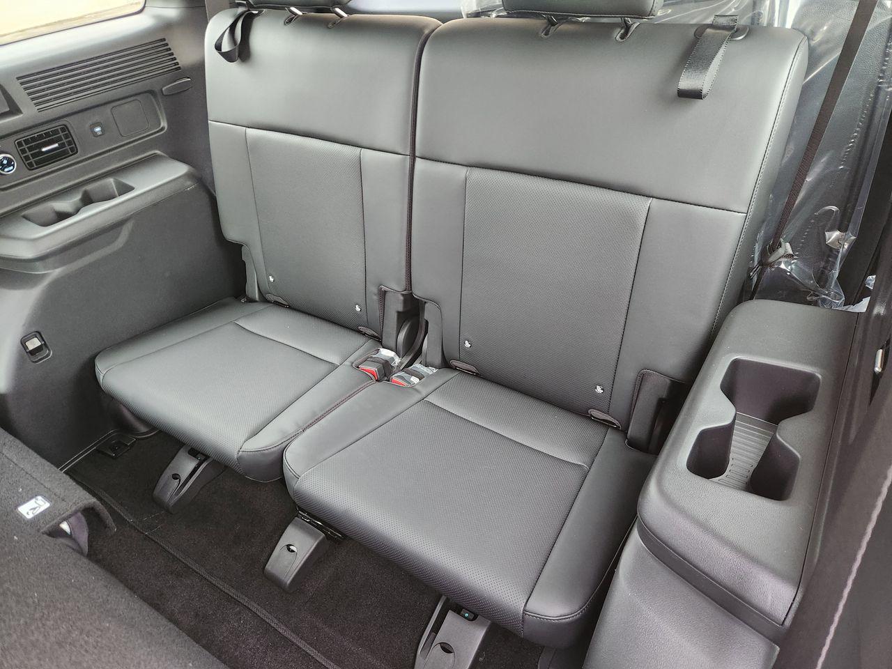 New 2026 Ecotronic Gray Hyundai SEL FWD image 29